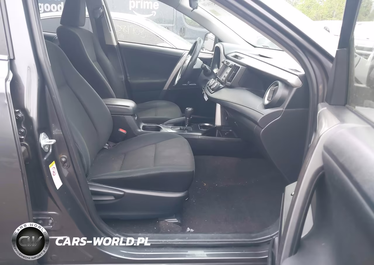 2017 Toyota Rav4 Le VIN:JTMBFREV2HJ137205 - 5