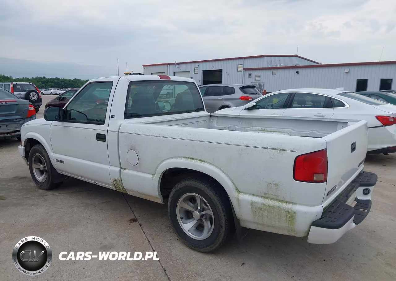 1999 Chevrolet S-10 Ls VIN:1GCCS1444X8111589 - 3