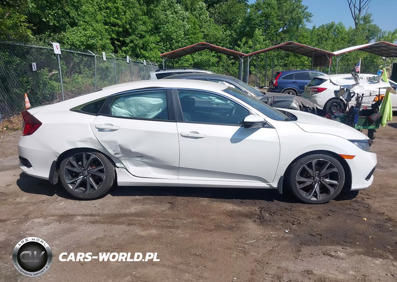 2019 Honda Civic Sport VIN:2HGFC2F85KH599035 - 13