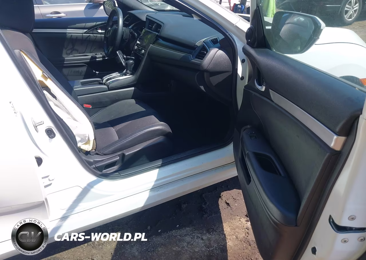 2019 Honda Civic Sport VIN:2HGFC2F85KH599035 - 5