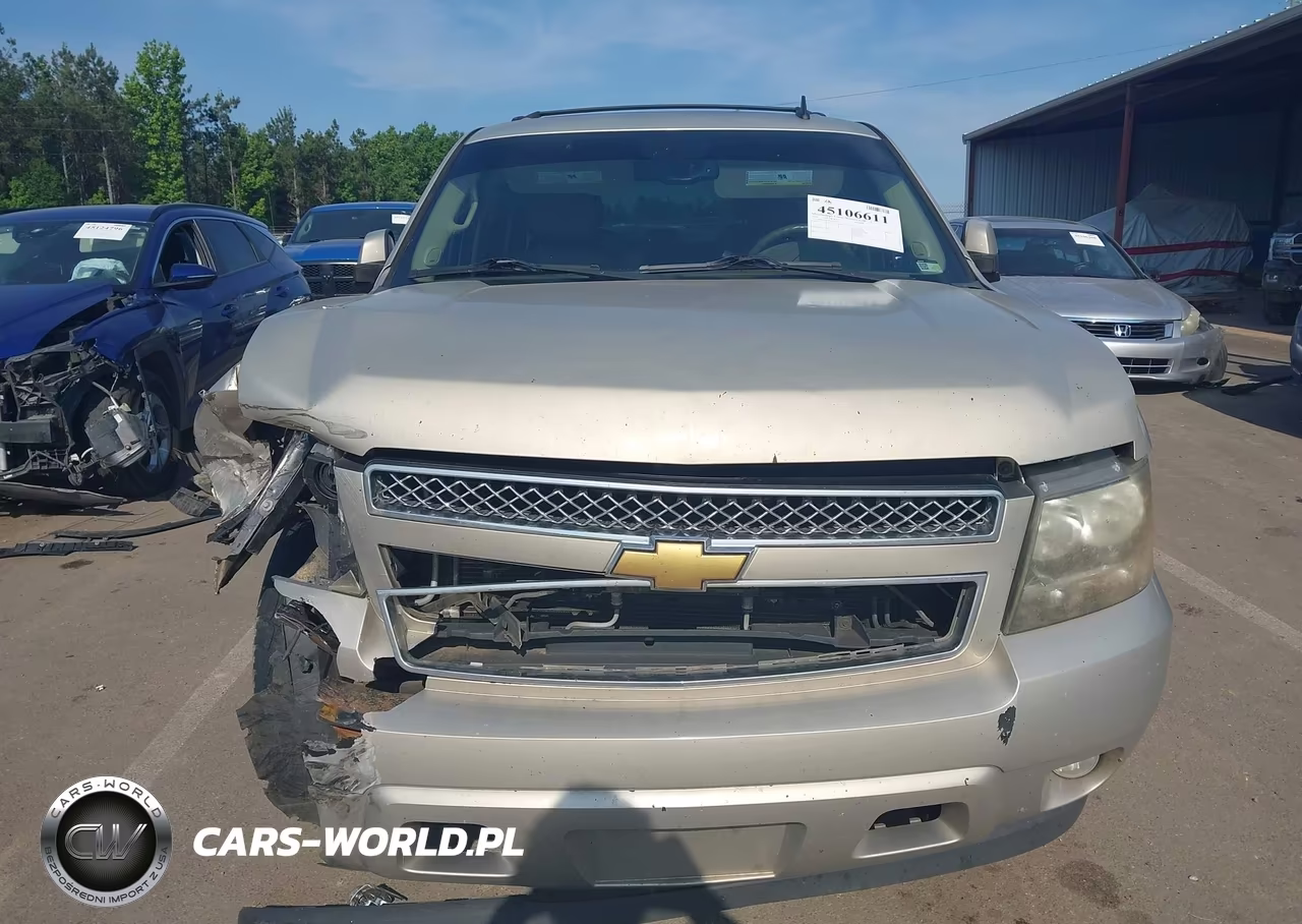 2010 Chevrolet Tahoe Lt VIN:1GNUKBE0XAR215115 - 12