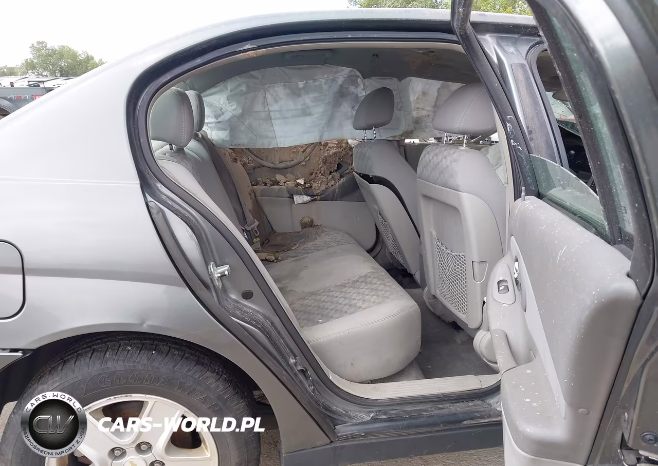 2004 Chevrolet Malibu Ls VIN:1G1ZT54804F203770 - 8
