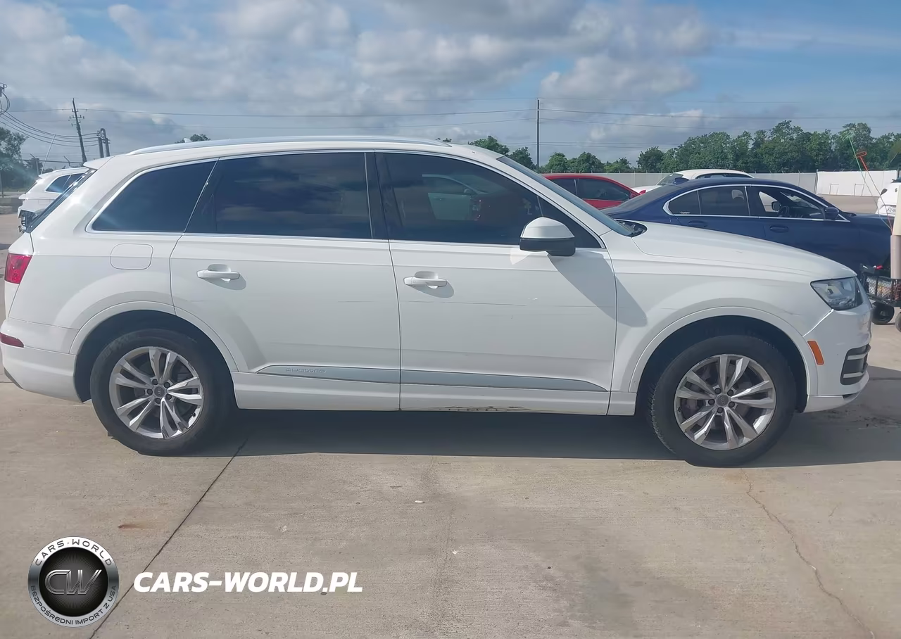 2017 Audi Q7 2.0T Premium VIN:WA1LHAF70HD048791 - 13