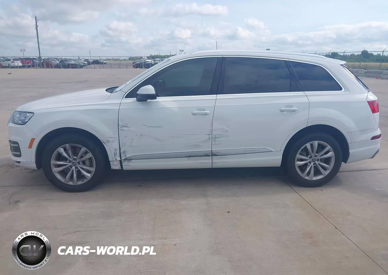 2017 Audi Q7 2.0T Premium VIN:WA1LHAF70HD048791 - 14
