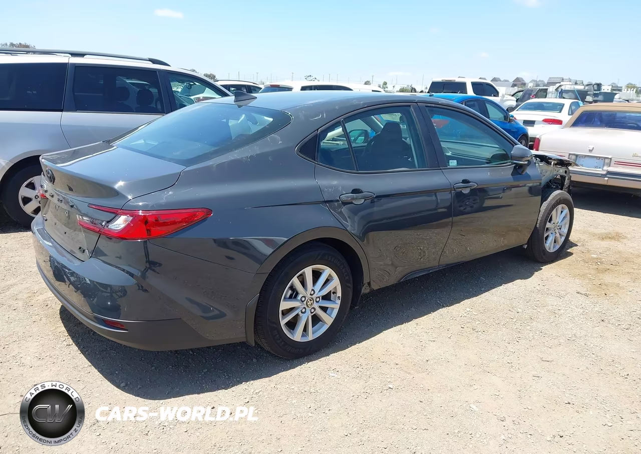 2025 Toyota Camry Le VIN:4T1DAACK5SU123883 - 4