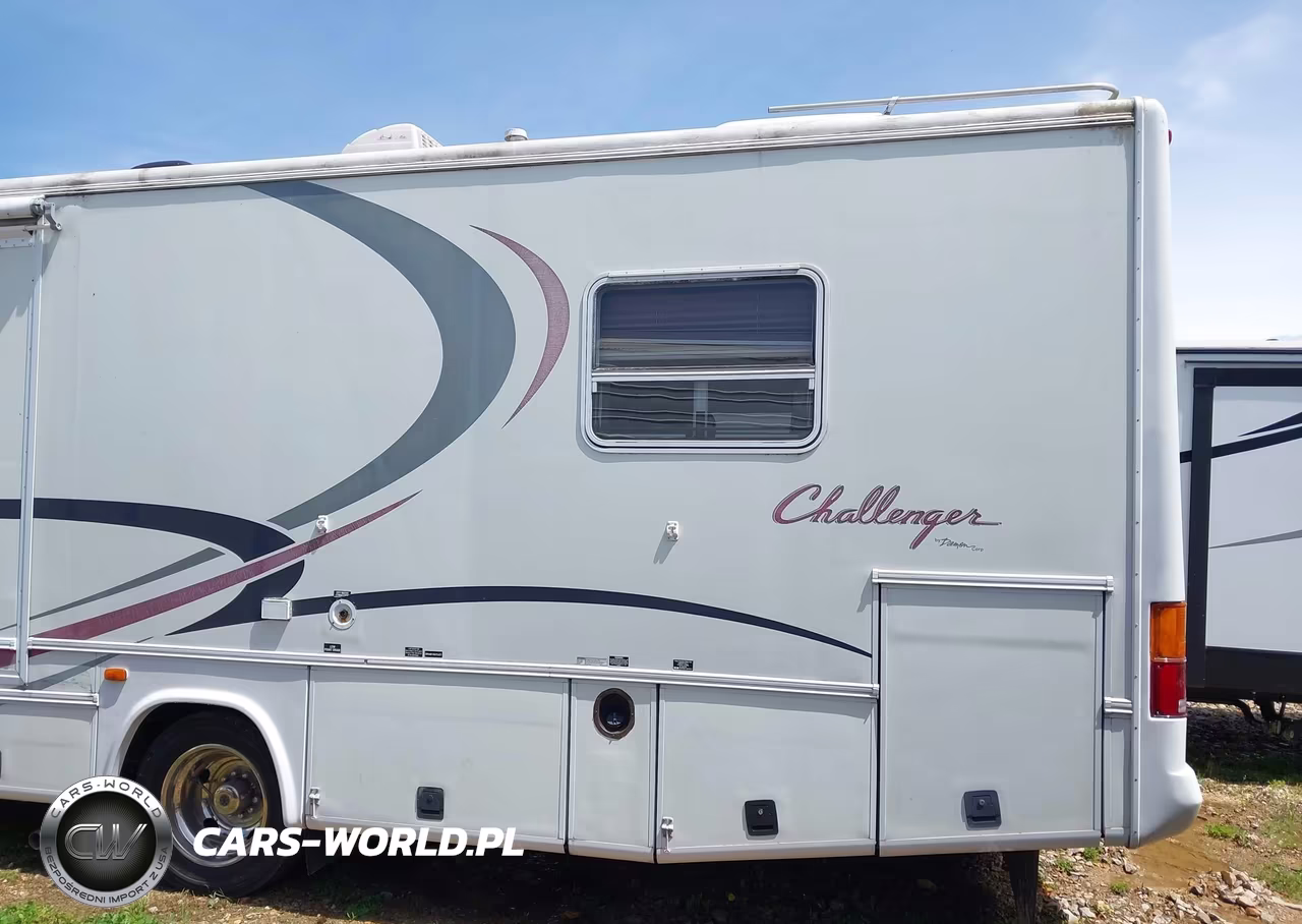 2001 Damon Motorhome Chassis VIN:5B4LP57G613331969 - 13