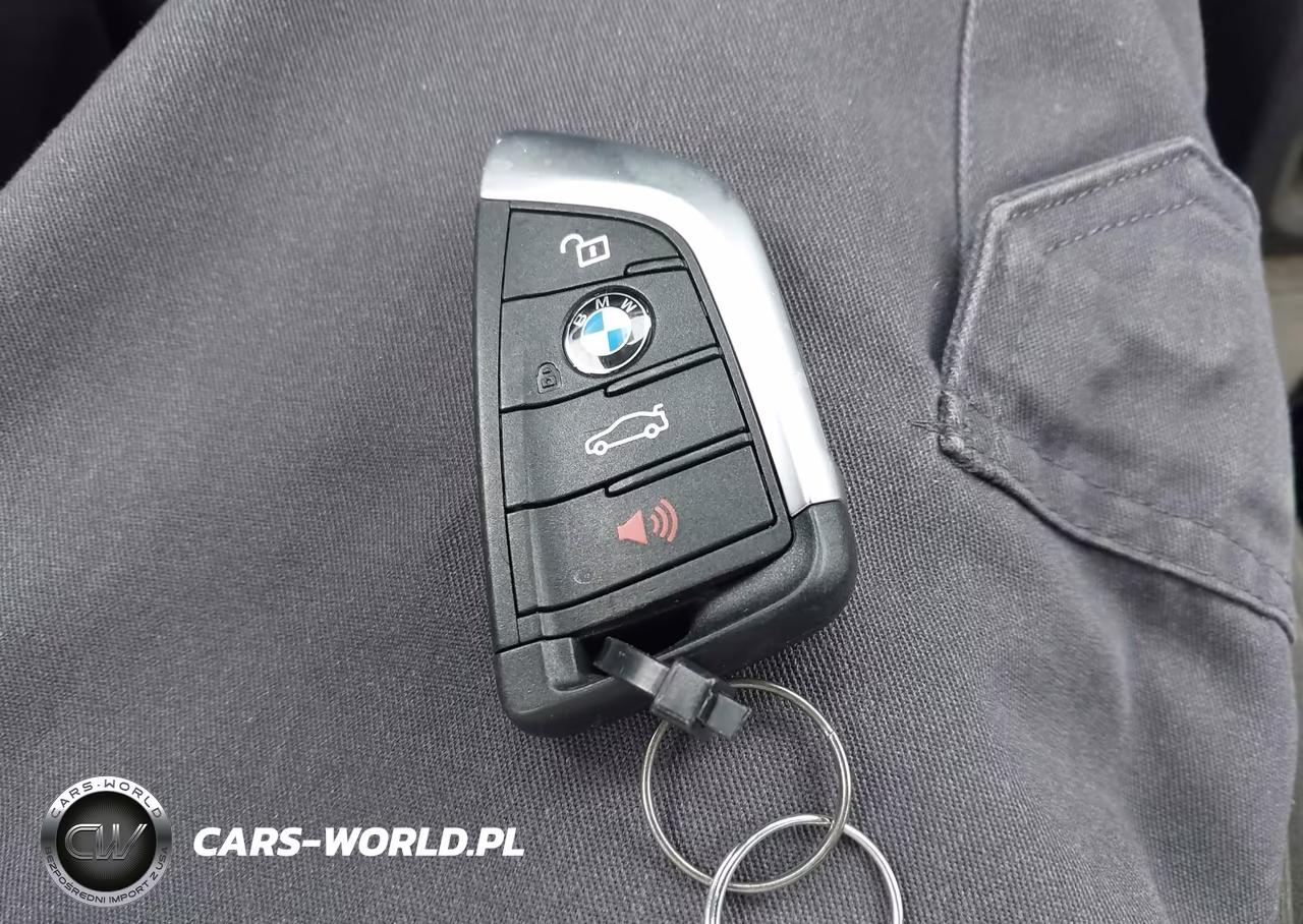 2020 BMW X2 xDrive28I VIN:WBXYJ1C07L5R76921 - 11