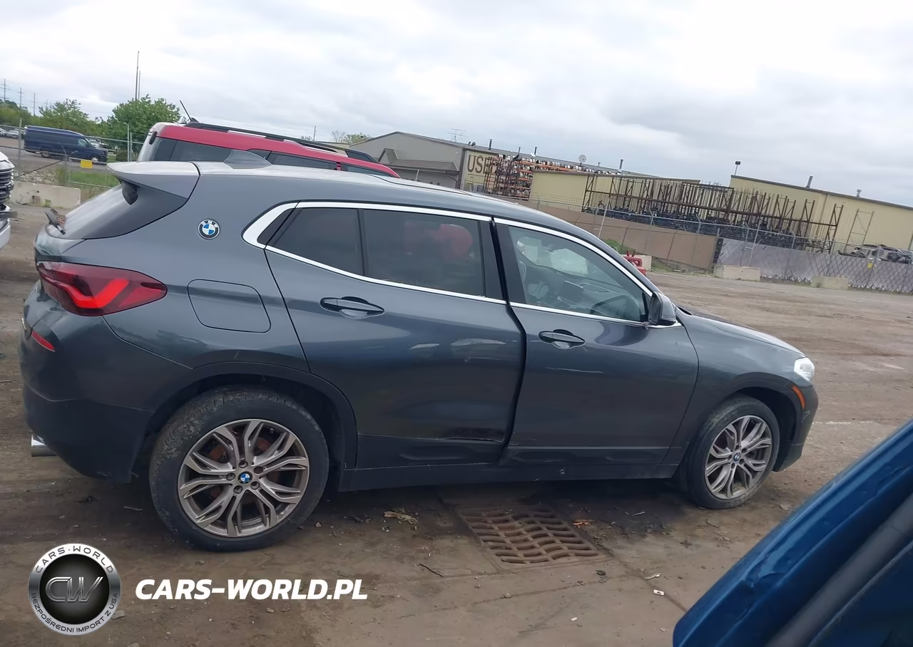 2020 BMW X2 xDrive28I VIN:WBXYJ1C07L5R76921 - 13