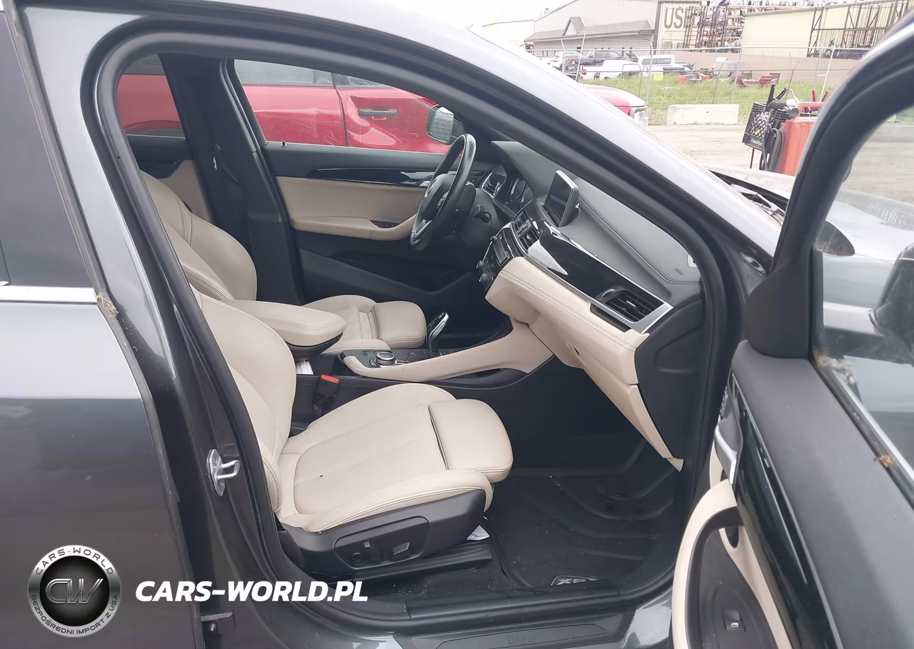 2020 BMW X2 xDrive28I VIN:WBXYJ1C07L5R76921 - 5