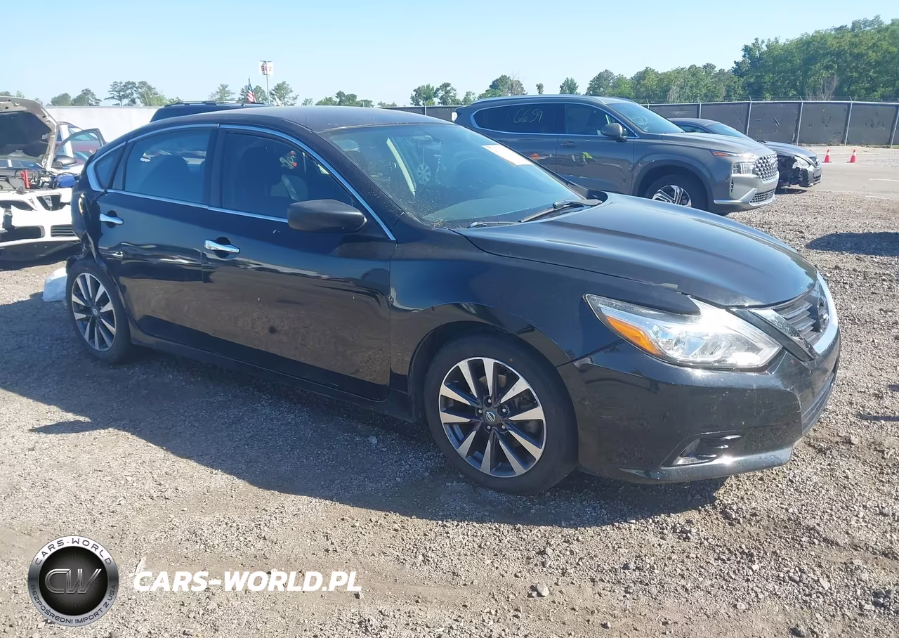 NISSAN ALTIMA – zdjęcie 1 z 17