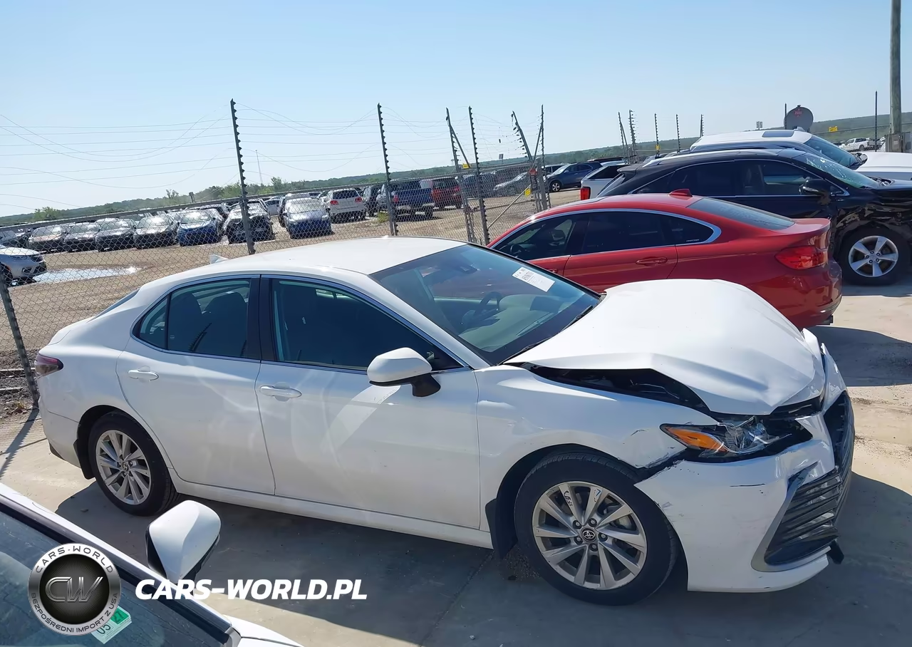 2023 Toyota Camry Le VIN:4T1C11BK4PU094137 - 13