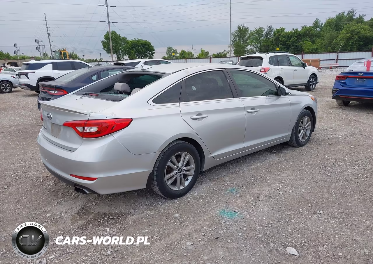 2016 Hyundai Sonata Se VIN:5NPE24AF8GH298613 - 4