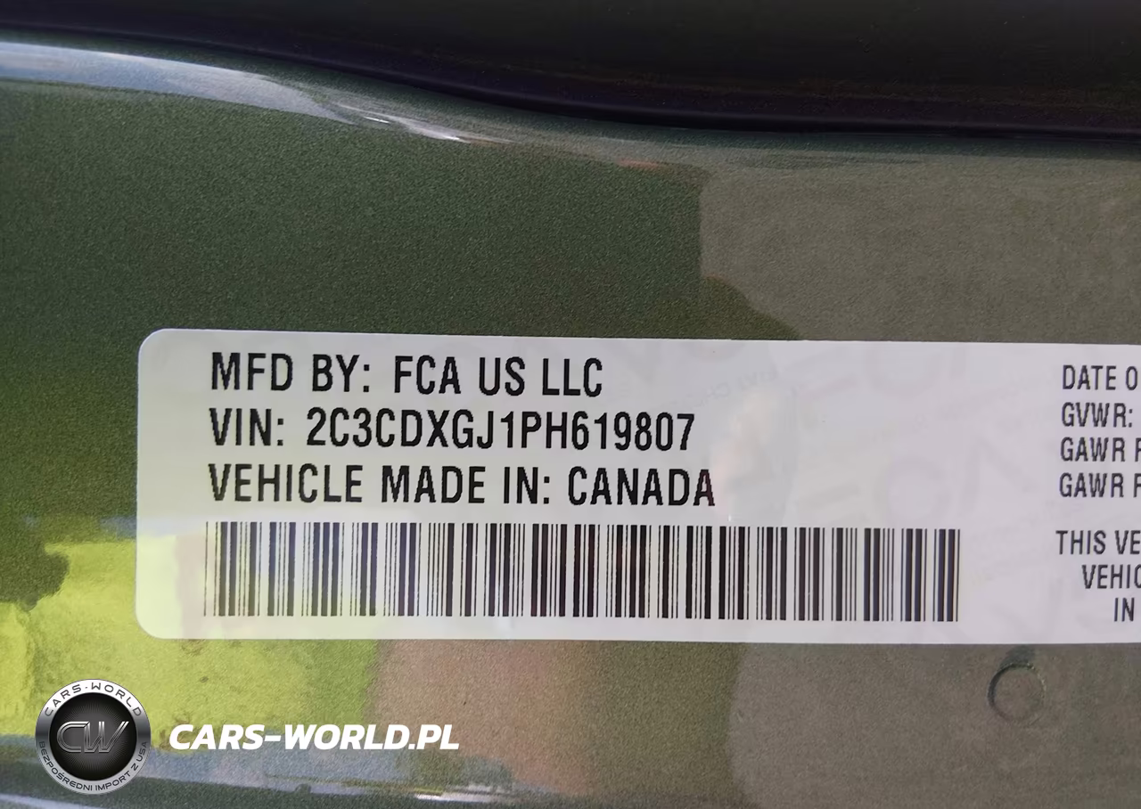 2023 Dodge Charger Scat Pack VIN:2C3CDXGJ1PH619807 - 9