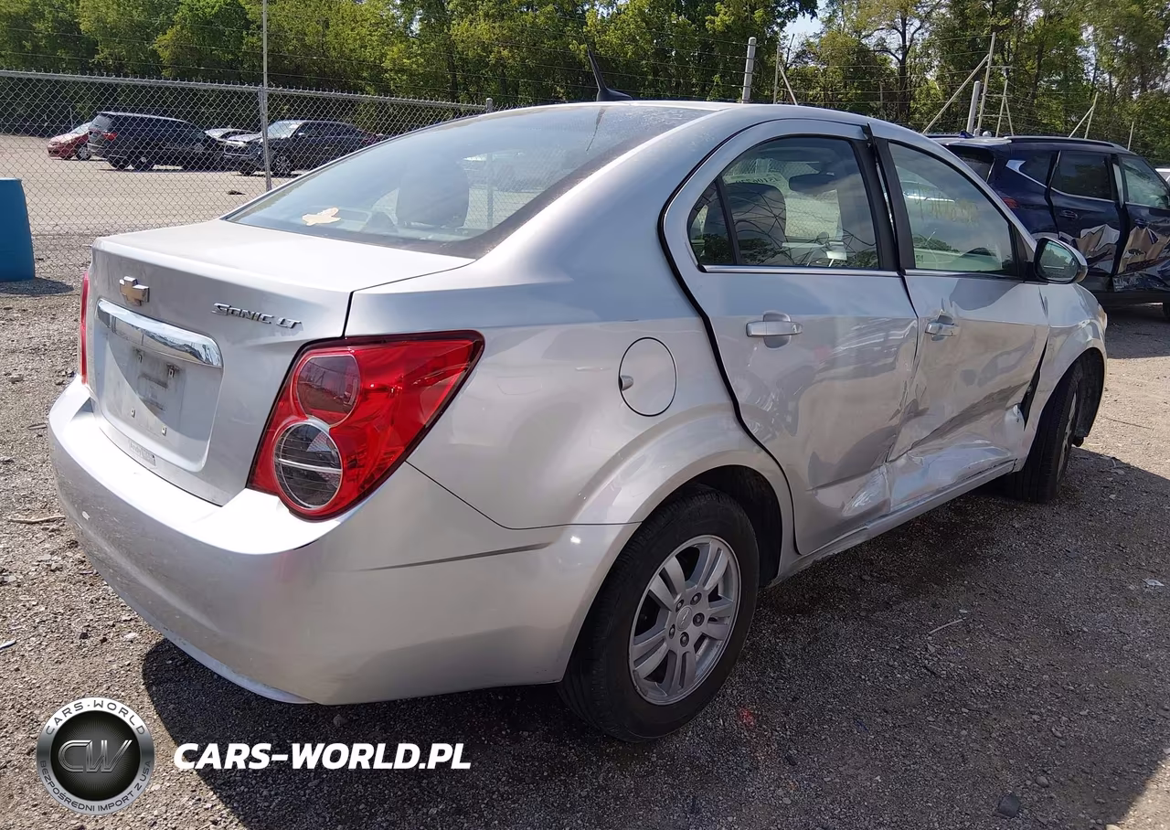 2013 Chevrolet Sonic Lt Auto VIN:1G1JC5SH9D4244975 - 4