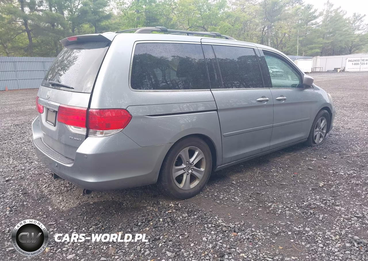 2008 Honda Odyssey Touring VIN:5FNRL38918B013467 - 4