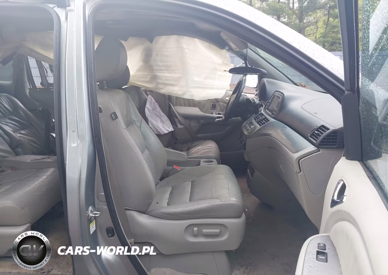2008 Honda Odyssey Touring VIN:5FNRL38918B013467 - 5
