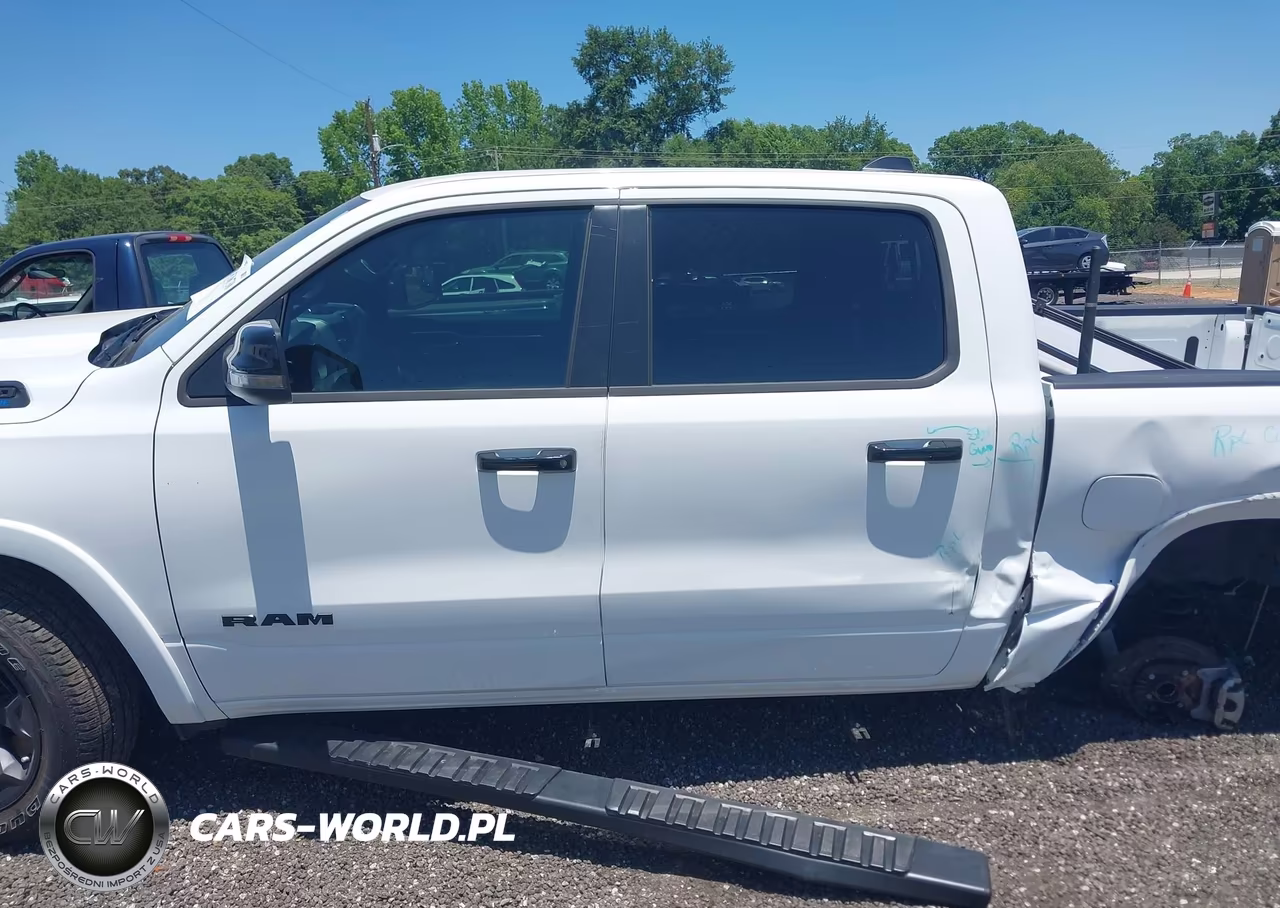 2025 Ram 1500 Big Horn 4X2 5'7 Box VIN:3C6RREFG3S4164090 - 14