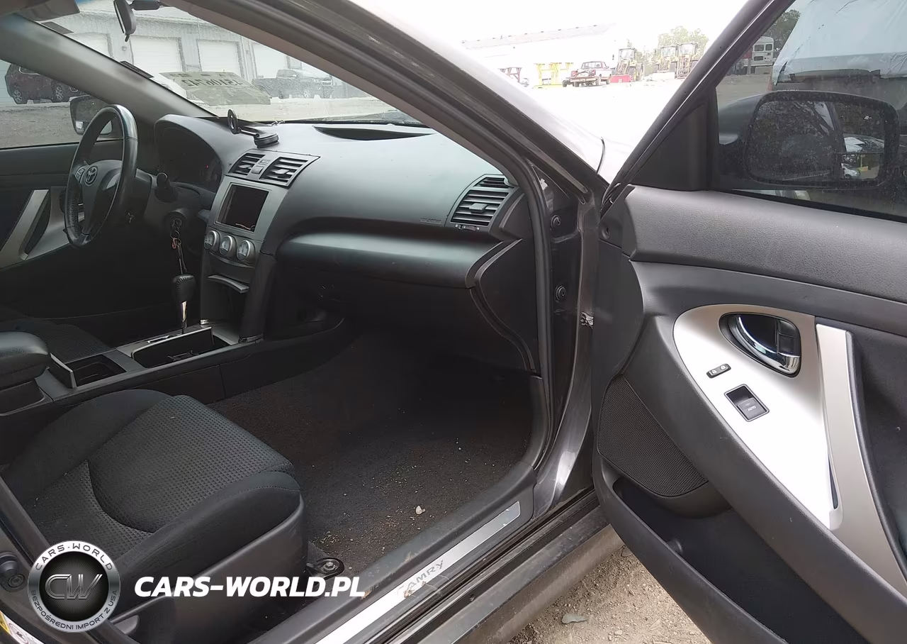 2010 Toyota Camry Se VIN:4T1BF3EK0AU018796 - 5