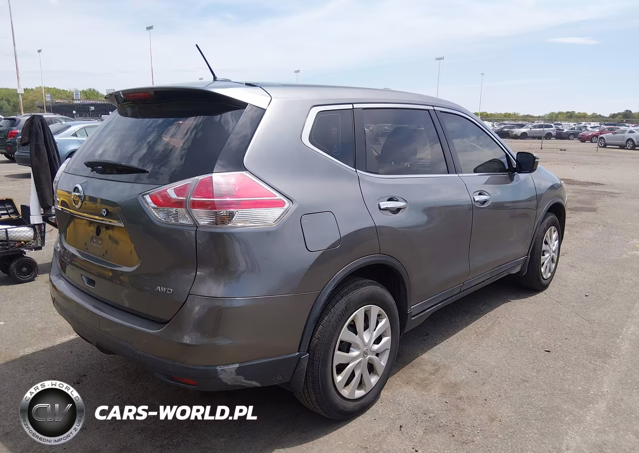 2015 Nissan Rogue S VIN:5N1AT2MV1FC873420 - 4
