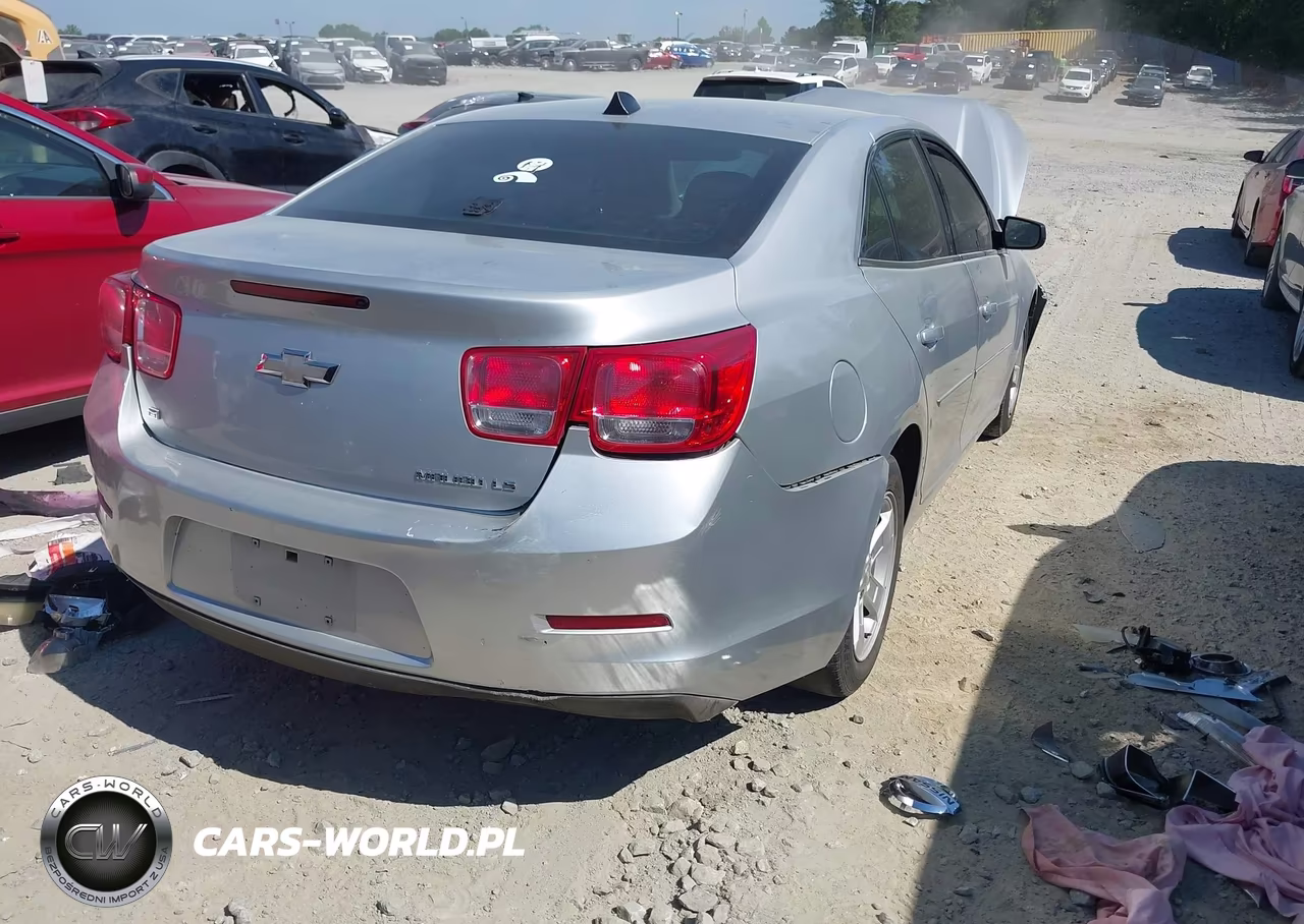 2014 Chevrolet Malibu 1Ls VIN:1G11B5SL8EF199136 - 4