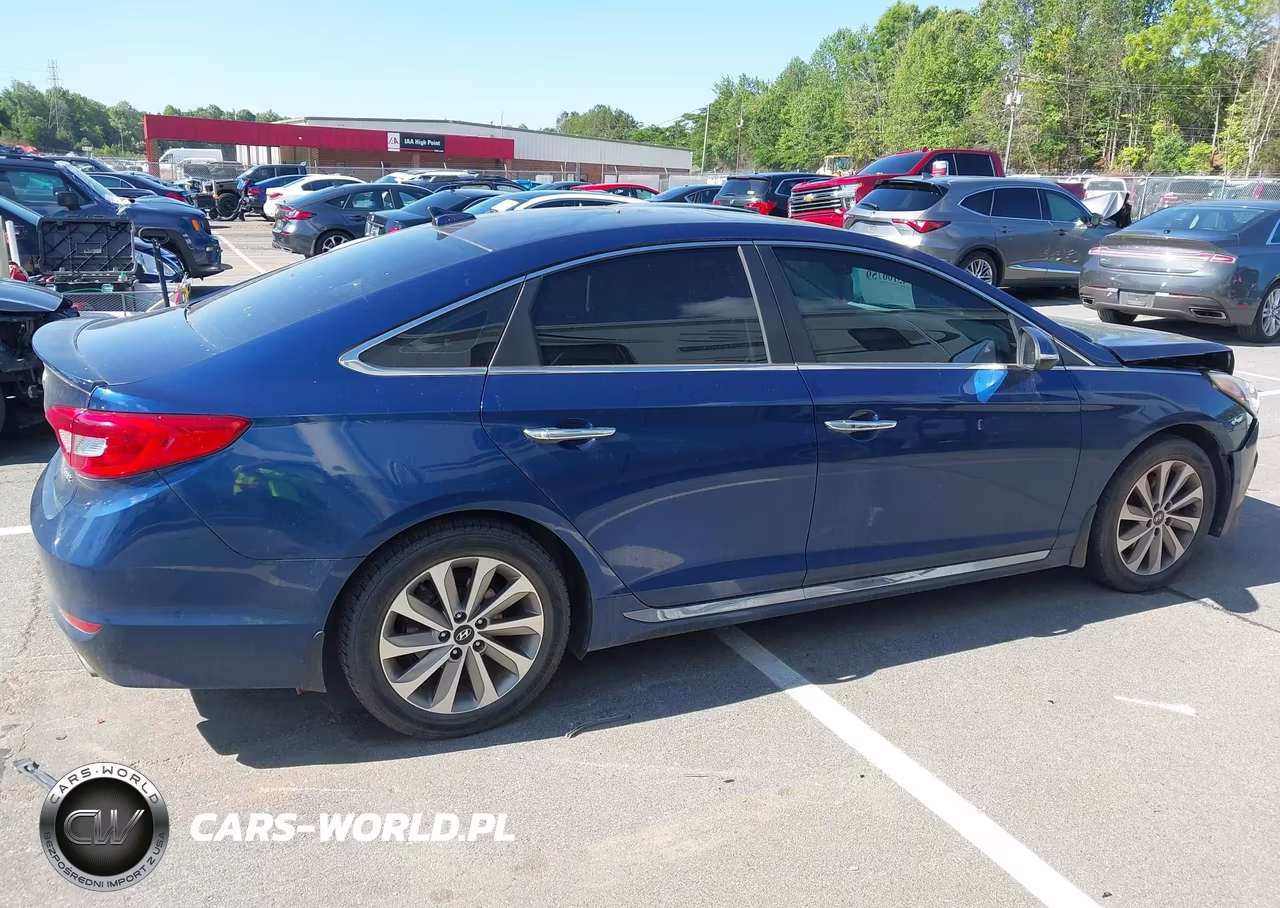 2016 Hyundai Sonata Sport VIN:5NPE34AF6GH315759 - 13