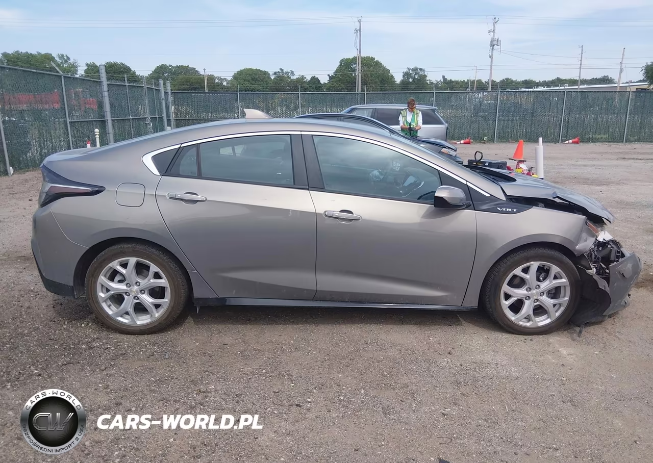 2017 Chevrolet Volt Premier VIN:1G1RB6S51HU171141 - 14