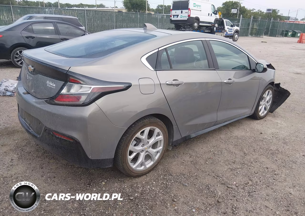 2017 Chevrolet Volt Premier VIN:1G1RB6S51HU171141 - 4
