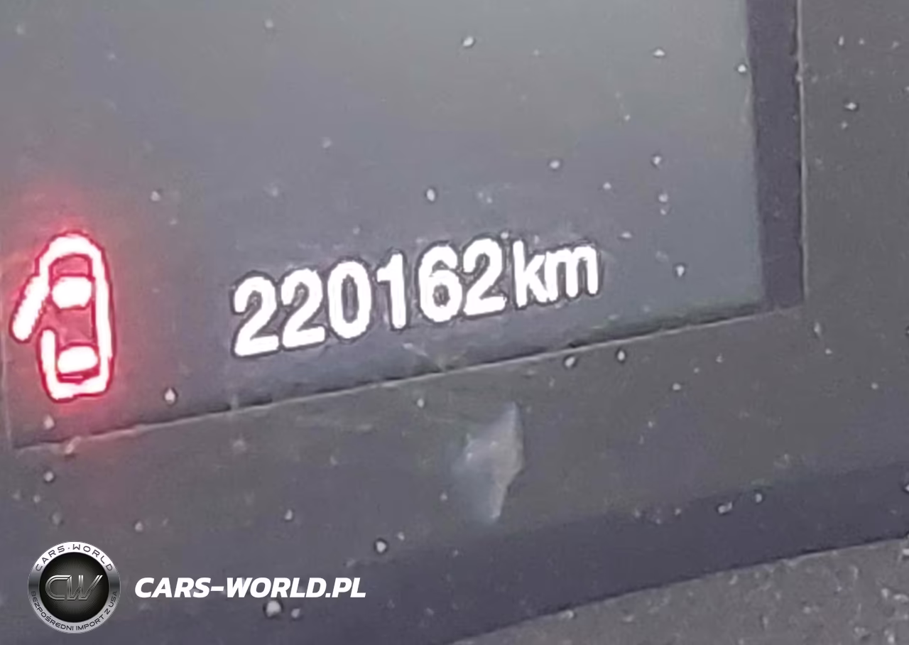 2019 Jeep Renegade Latitude 4X4 VIN:ZACNJBBB3KPK52459 - 14