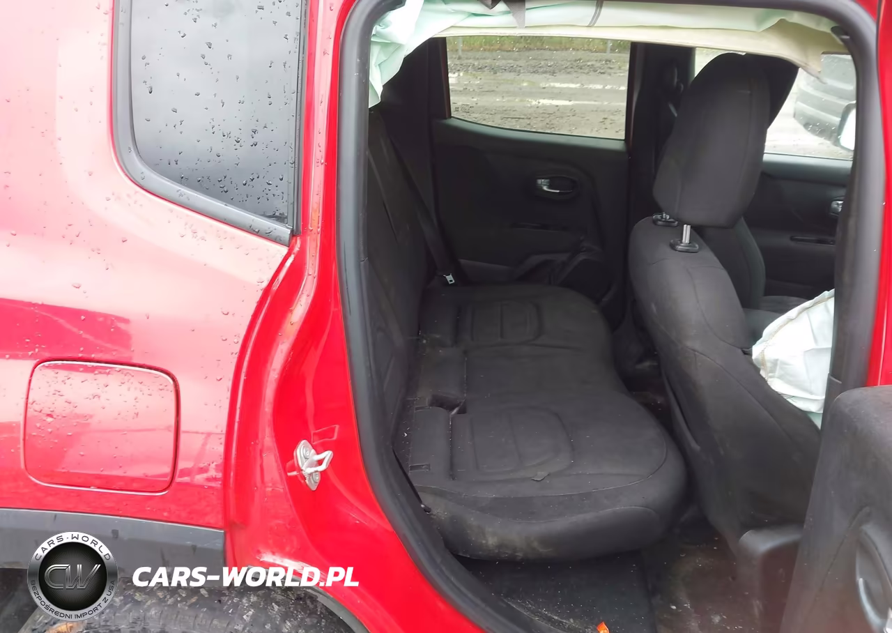 2019 Jeep Renegade Latitude 4X4 VIN:ZACNJBBB3KPK52459 - 8