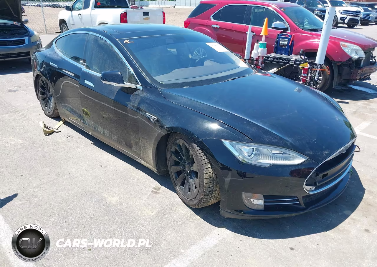 Główne zdjęcie 2013 Tesla Model S
