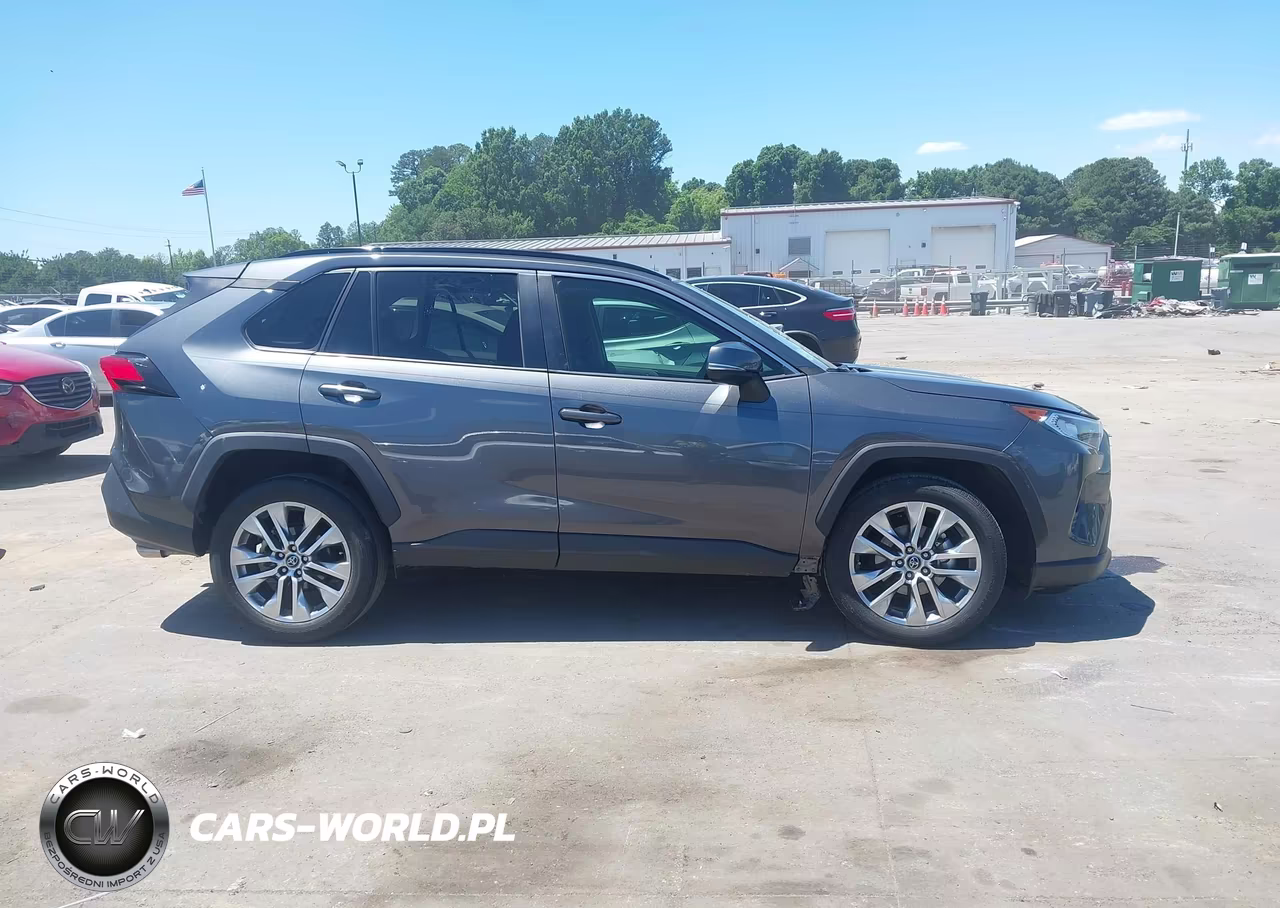2020 Toyota Rav4 Xle Premium VIN:2T3C1RFV7LC081744 - 13