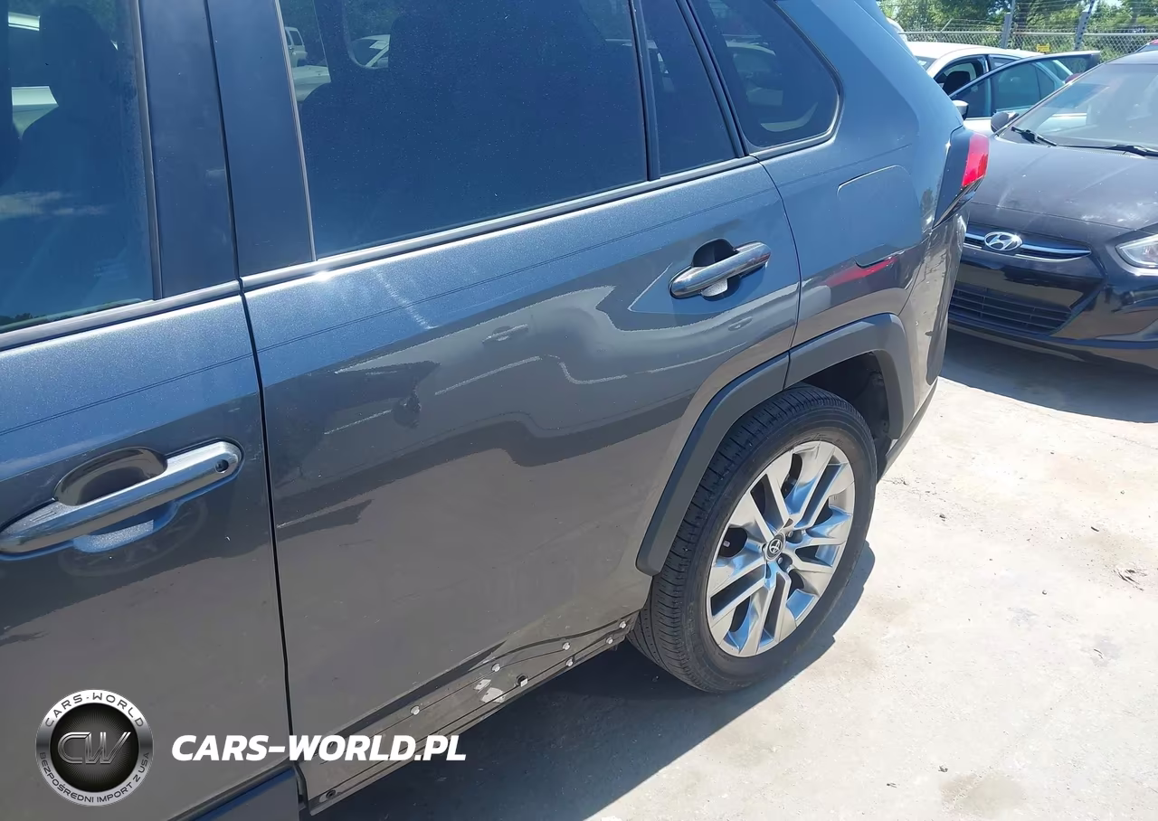 2020 Toyota Rav4 Xle Premium VIN:2T3C1RFV7LC081744 - 17