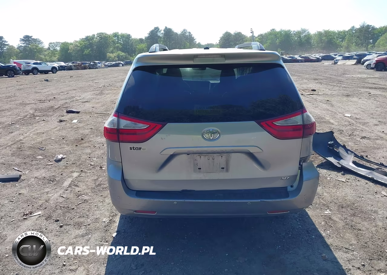 2017 Toyota Sienna Xle 8 Passenger VIN:5TDYZ3DC8HS782832 - 16