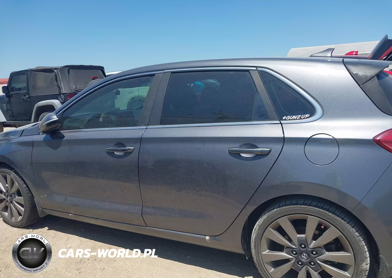 2018 Hyundai Elantra Gt Sport VIN:KMHH55LC2JU075862 - 14