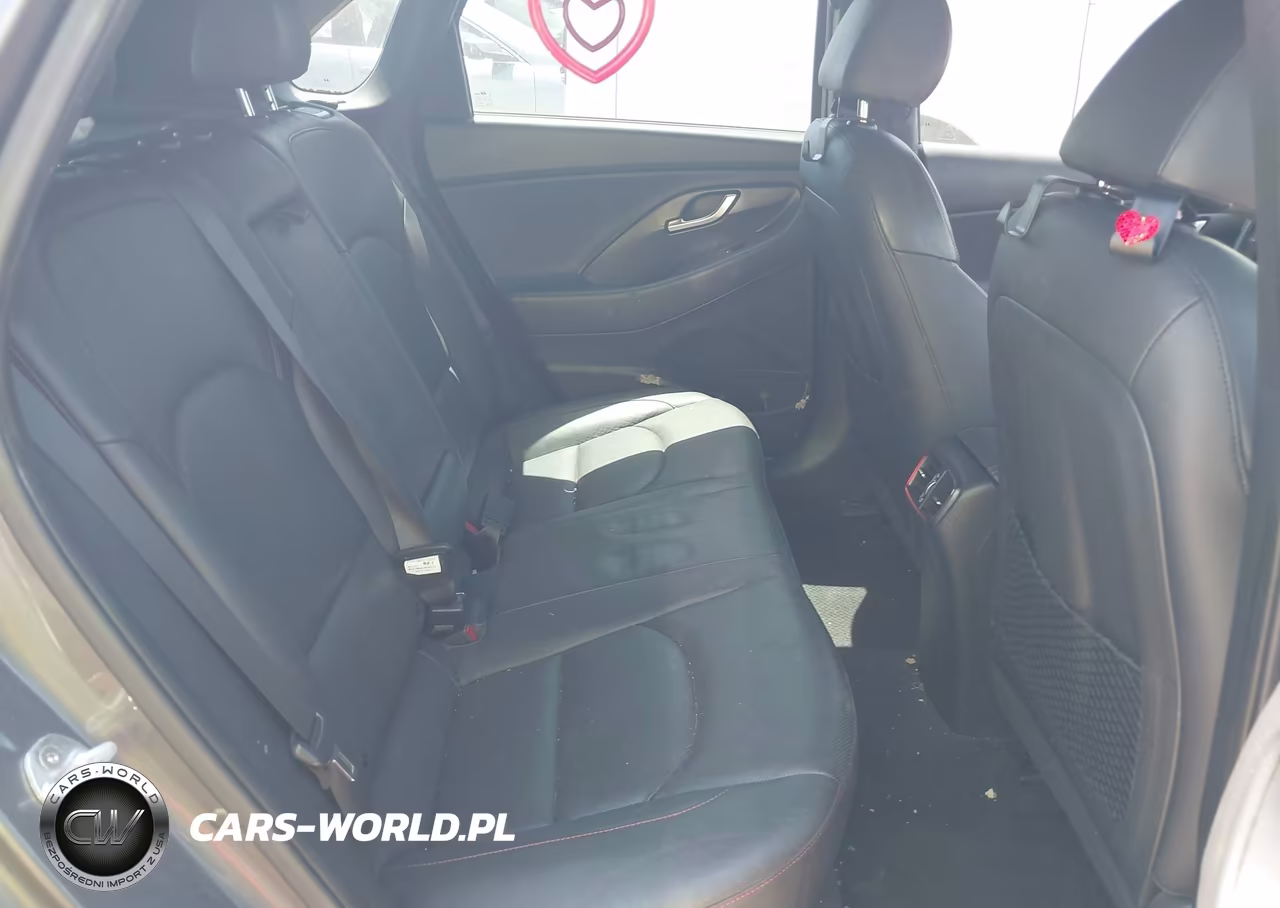 2018 Hyundai Elantra Gt Sport VIN:KMHH55LC2JU075862 - 8