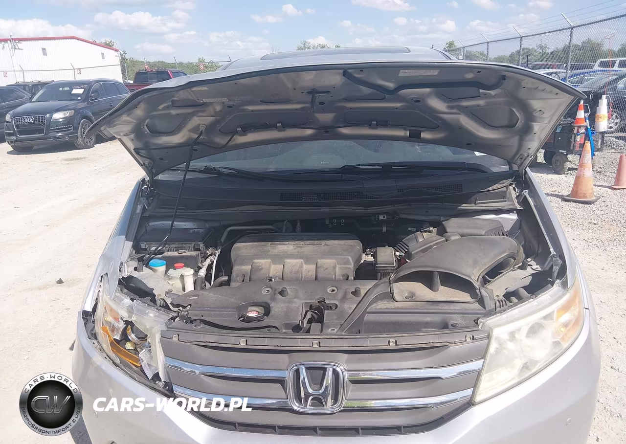 2012 Honda Odyssey Touring-Touring Elite VIN:5FNRL5H91CB141471 - 10
