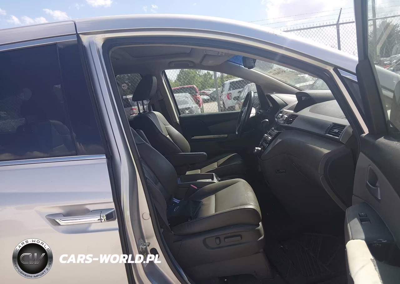 2012 Honda Odyssey Touring-Touring Elite VIN:5FNRL5H91CB141471 - 5