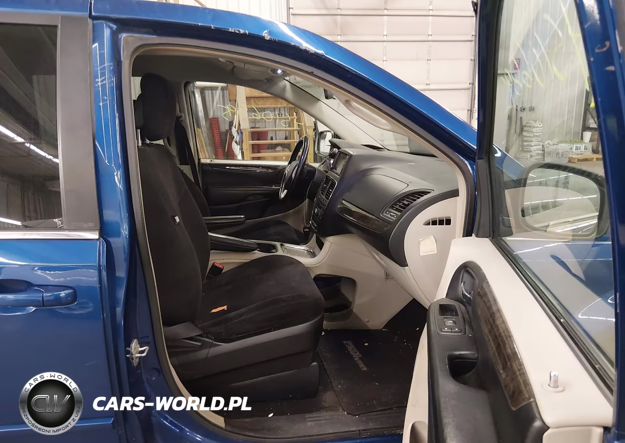 2011 Dodge Grand Caravan Crew VIN:2D4RN5DG5BR711671 - 5
