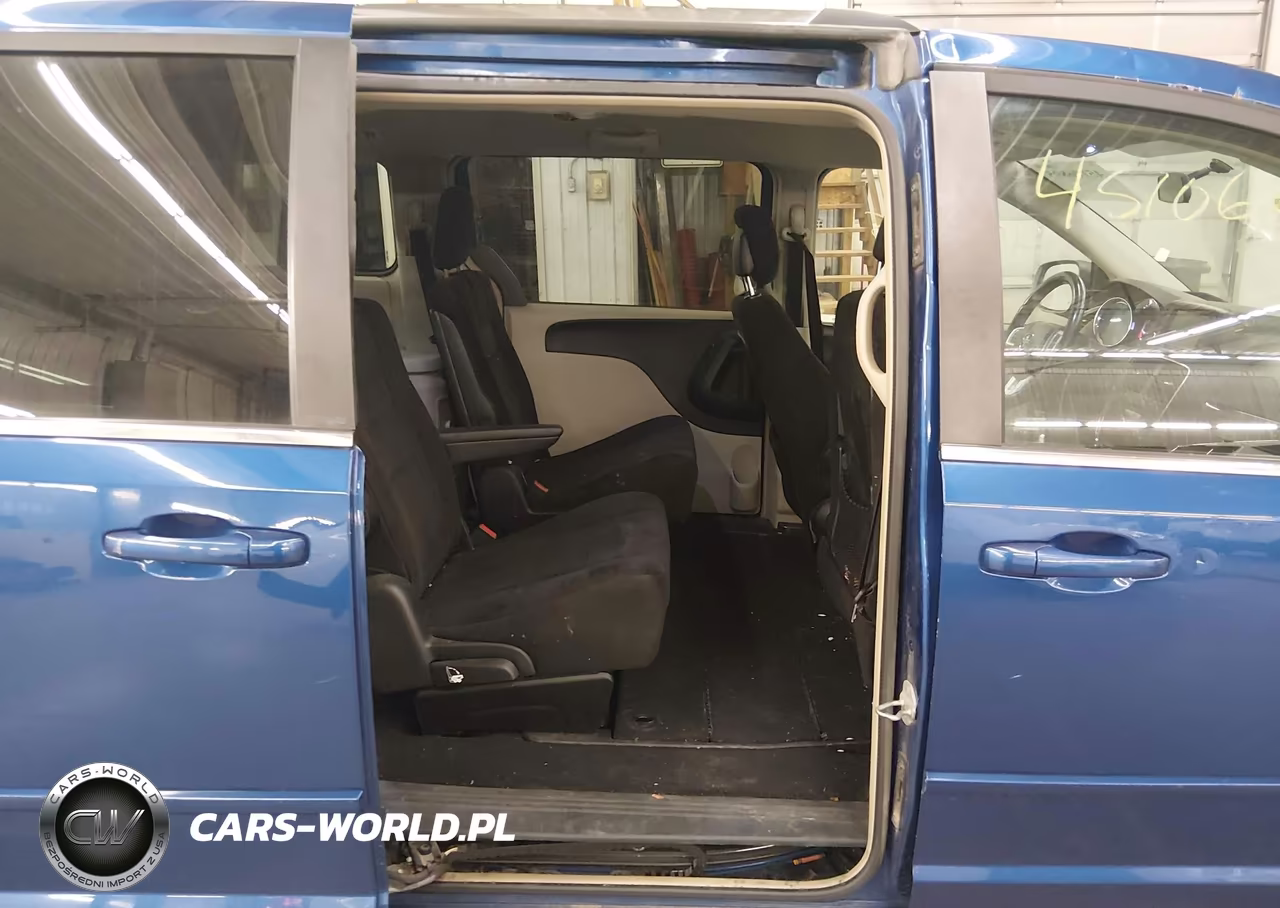 2011 Dodge Grand Caravan Crew VIN:2D4RN5DG5BR711671 - 8