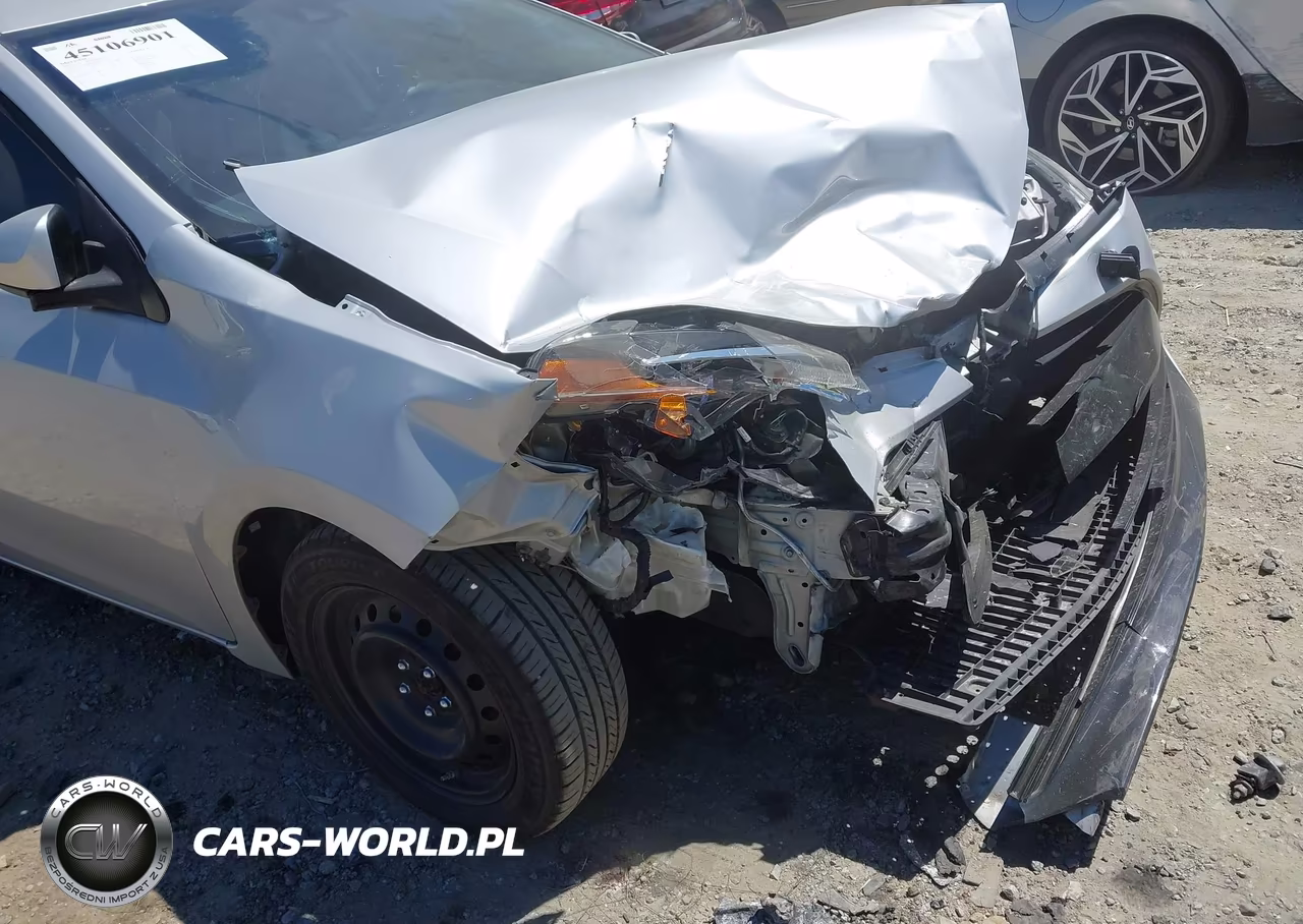 2017 Toyota Corolla Le VIN:2T1BURHE9HC922219 - 6