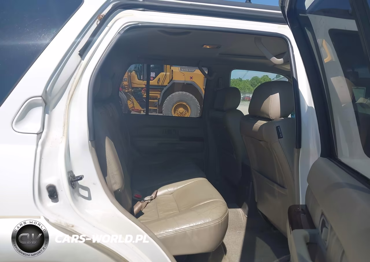 2000 Infiniti Qx4 VIN:JNRAR07Y6YW085568 - 8