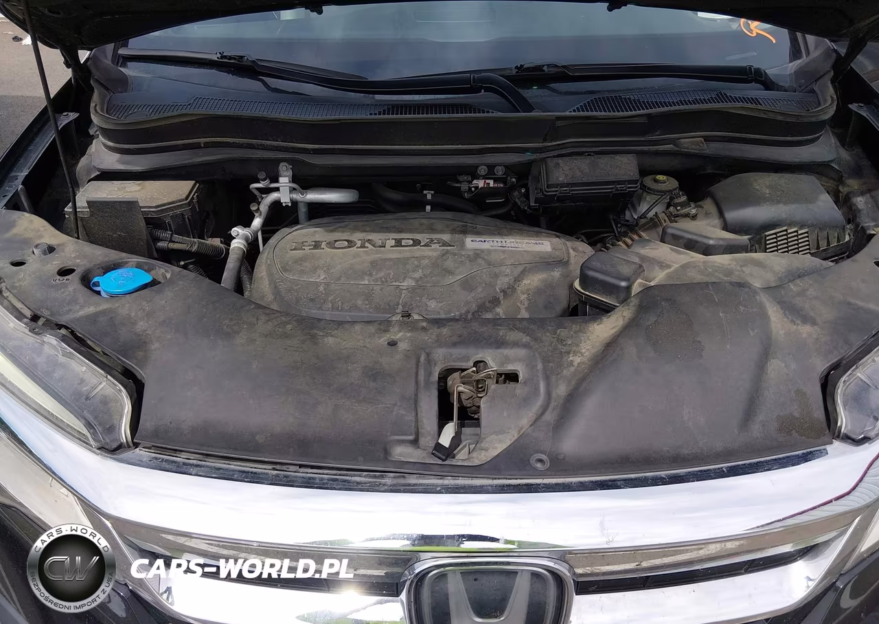 2019 Honda Pilot Touring VIN:5FNYF6H97KB064693 - 10
