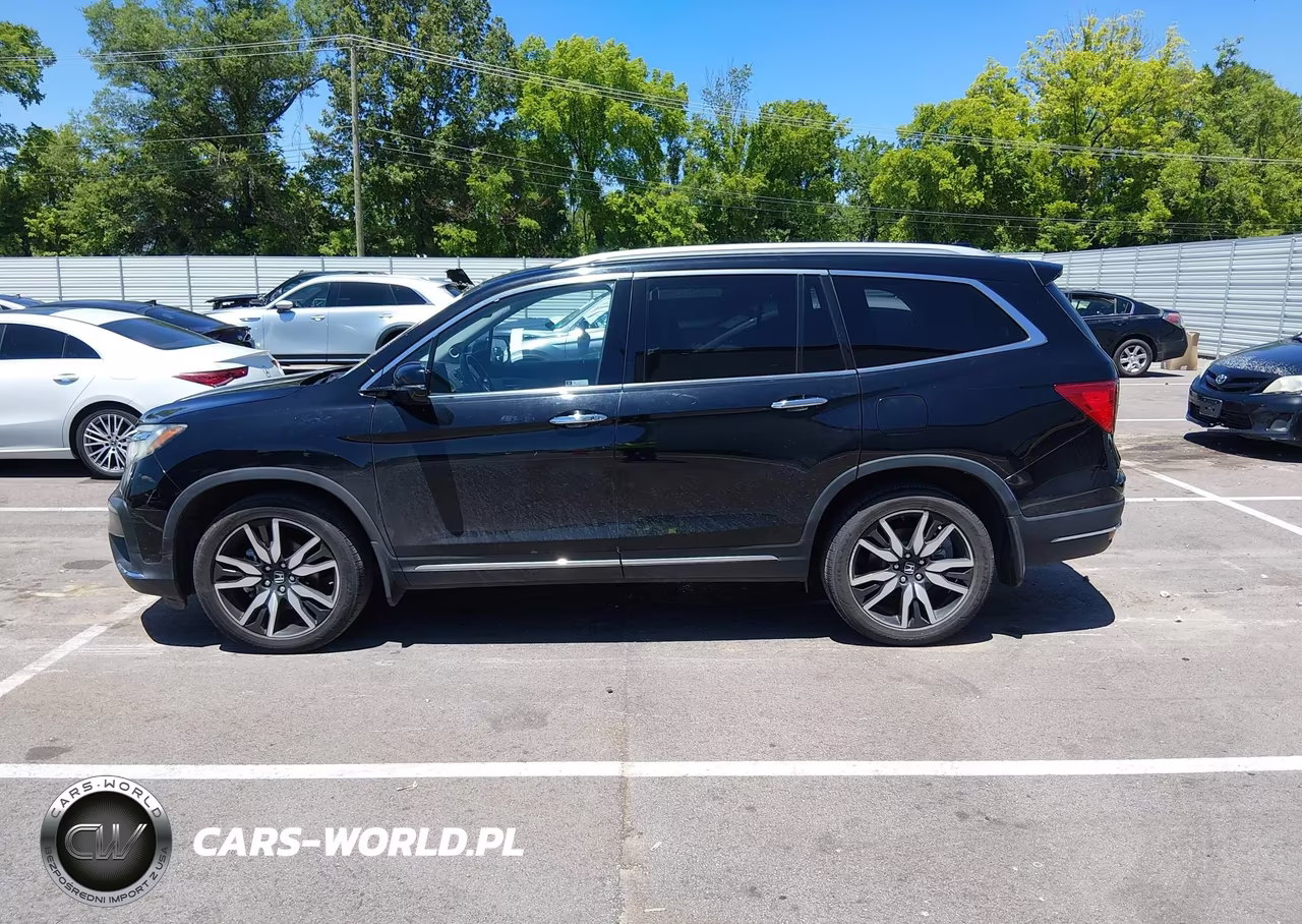 2019 Honda Pilot Touring VIN:5FNYF6H97KB064693 - 14