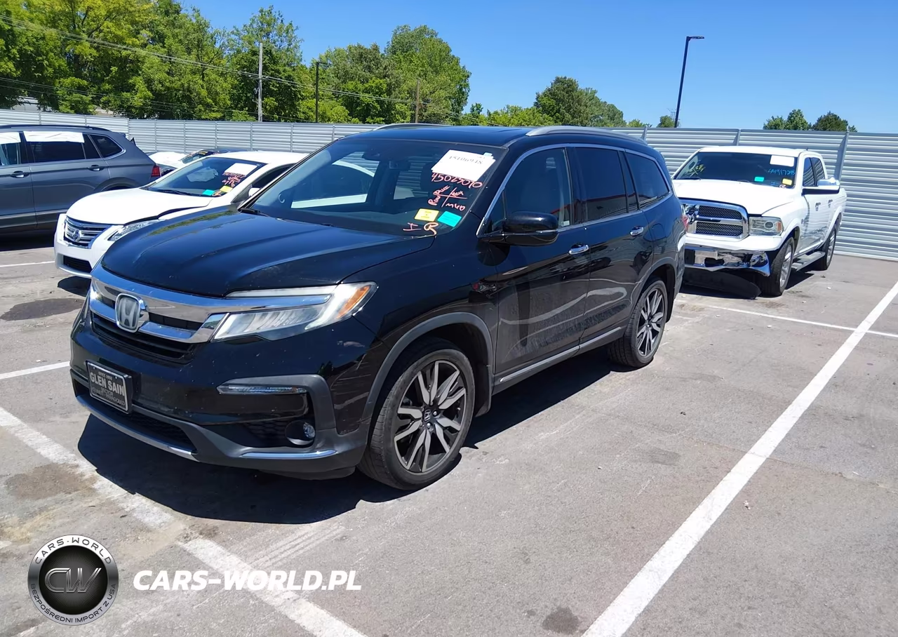 2019 Honda Pilot Touring VIN:5FNYF6H97KB064693 - 2