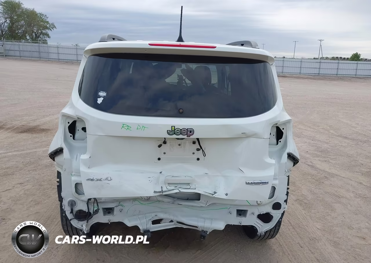 2022 Jeep Renegade Latitude 4X4 VIN:ZACNJDB1XNPN72286 - 17