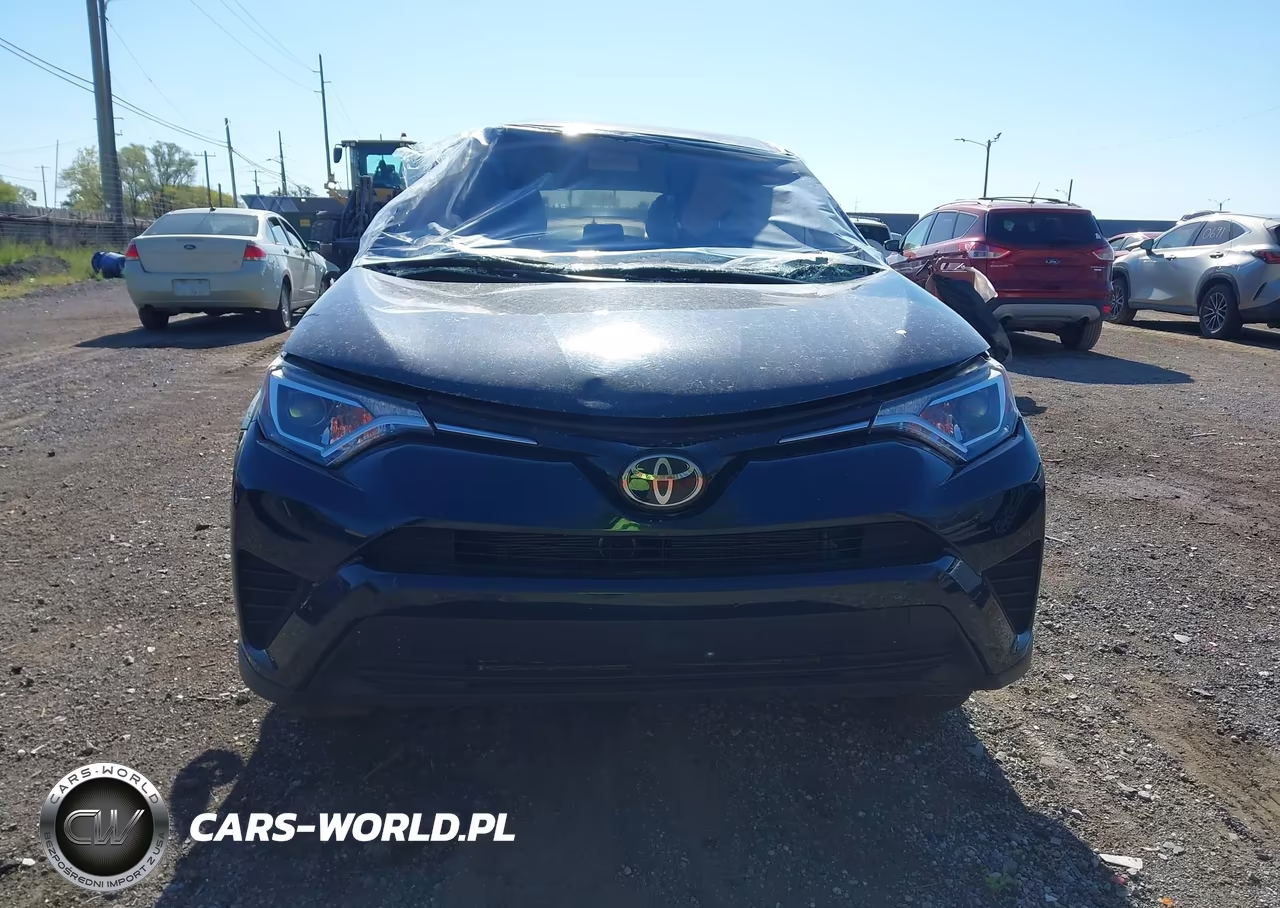 2018 Toyota Rav4 Le VIN:2T3BFREV4JW768786 - 12