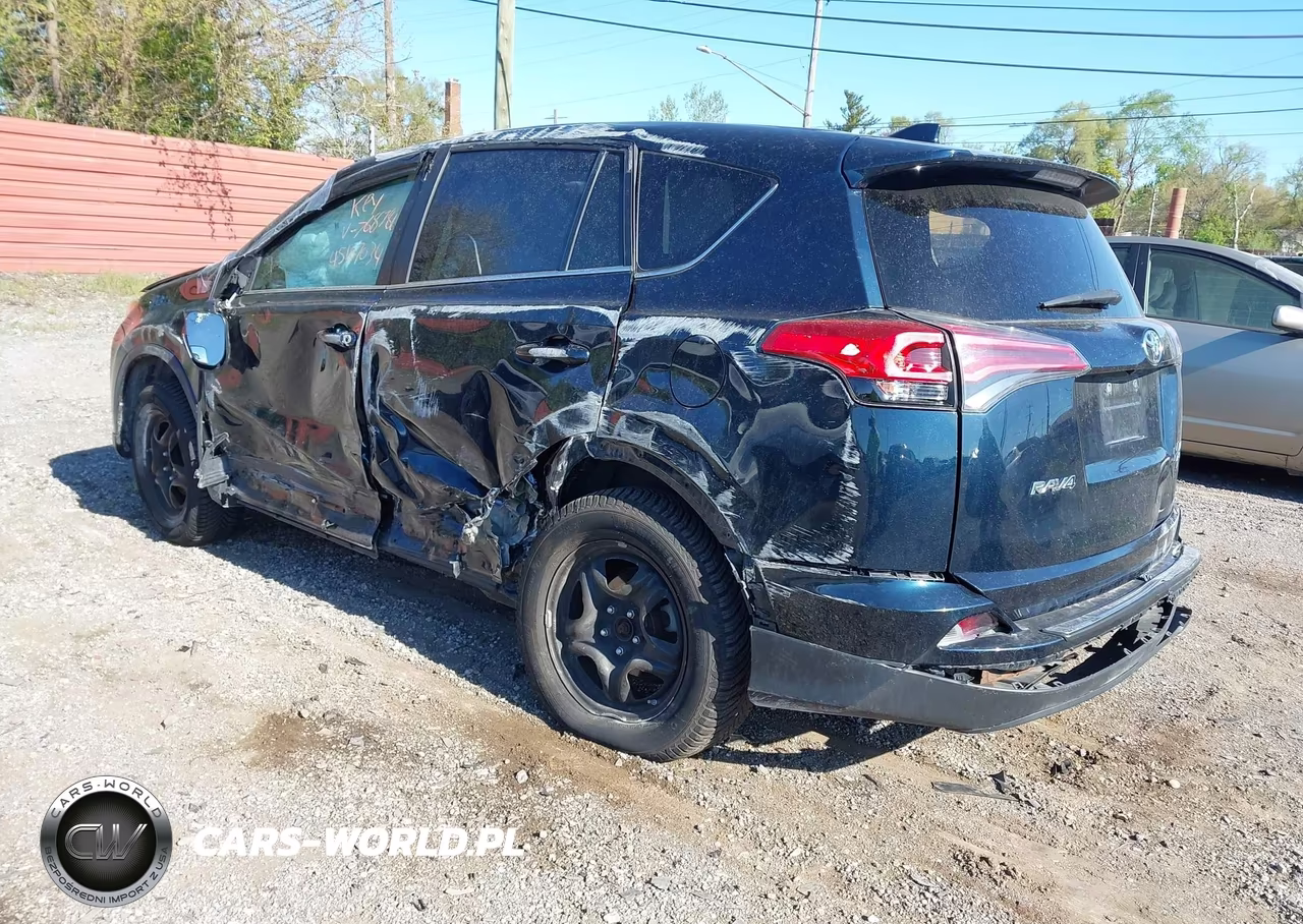 2018 Toyota Rav4 Le VIN:2T3BFREV4JW768786 - 3