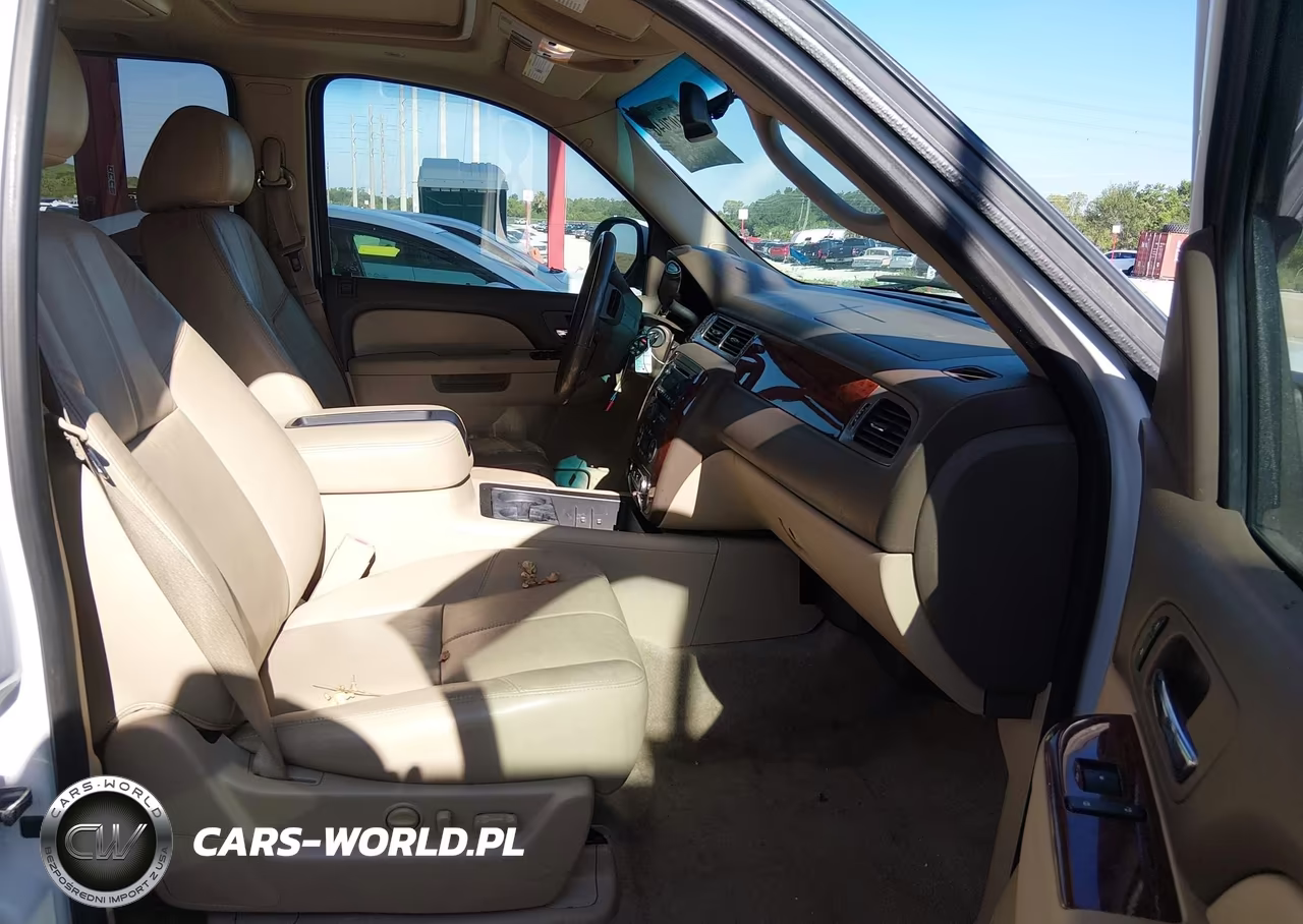 2013 Chevrolet Tahoe Lt VIN:1GNSCBE07DR335236 - 5