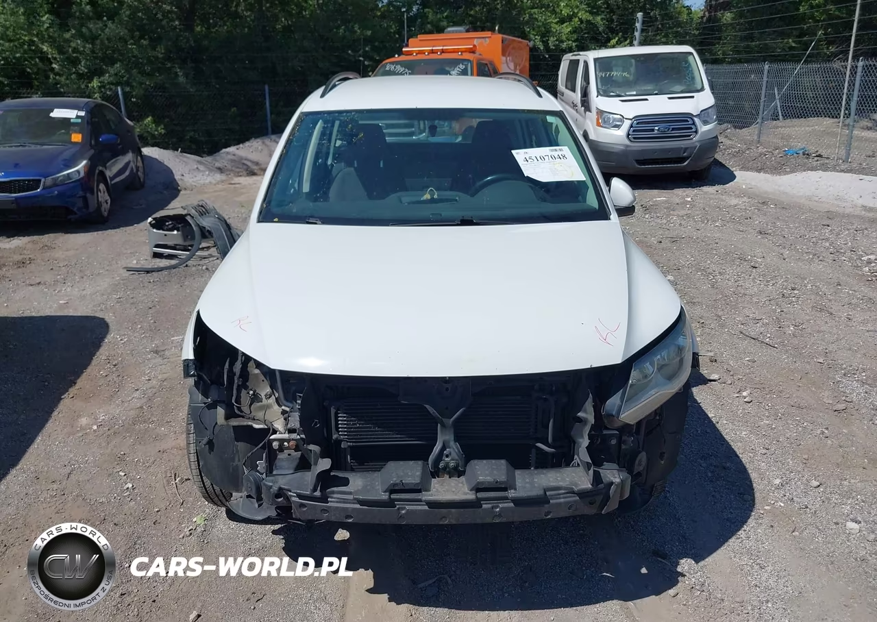 2015 Volkswagen Tiguan S VIN:WVGBV7AX0FW566417 - 13