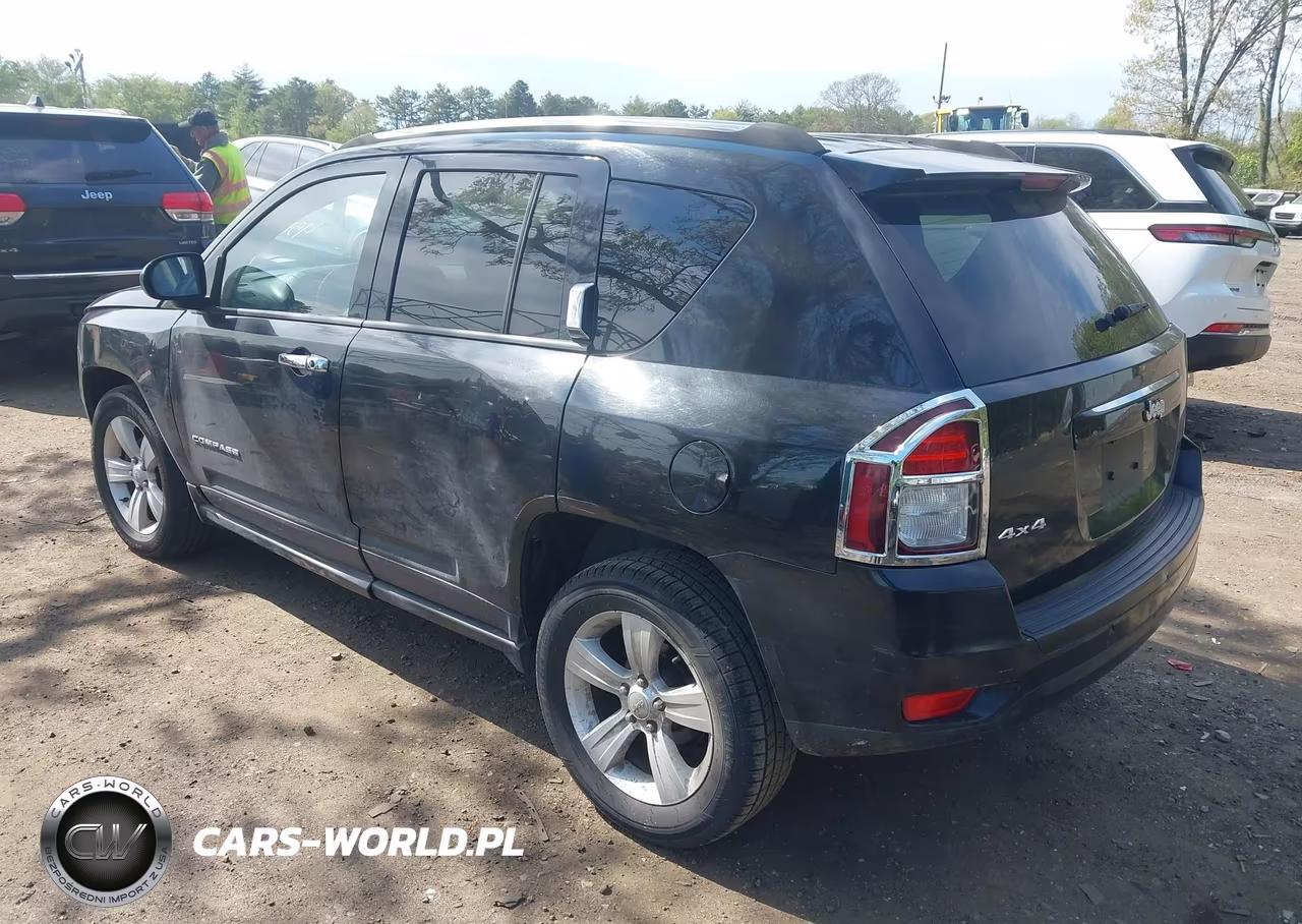 2014 Jeep Compass Sport VIN:1C4NJDBB5ED927018 - 3